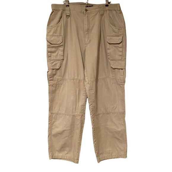 Woolrich Elite Series Khaki Cargo Pants Size 40/32 - Picture 1 of 9